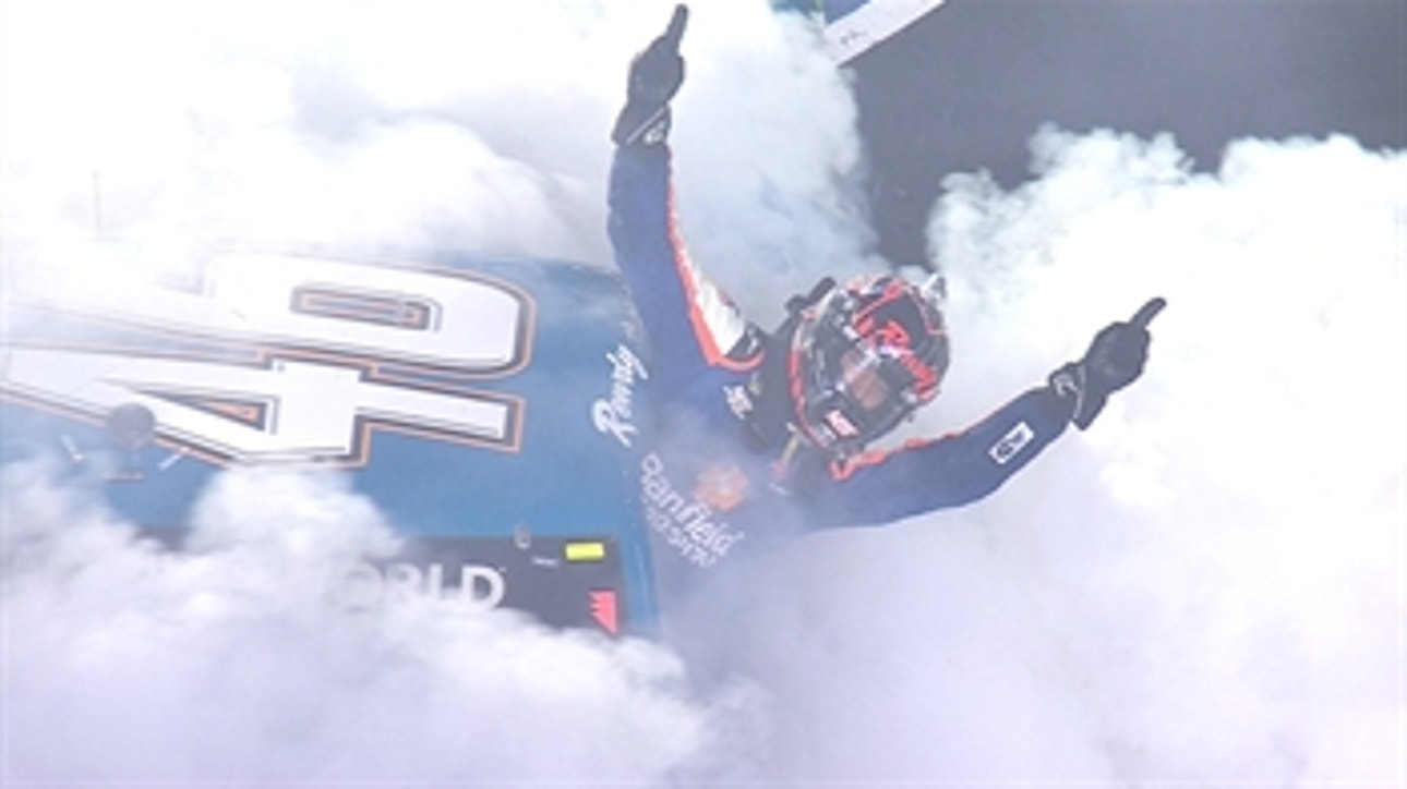 Kyle Busch wins in overtime at Bristol | 2017 TRUCK SERIES | FOX NASCAR
