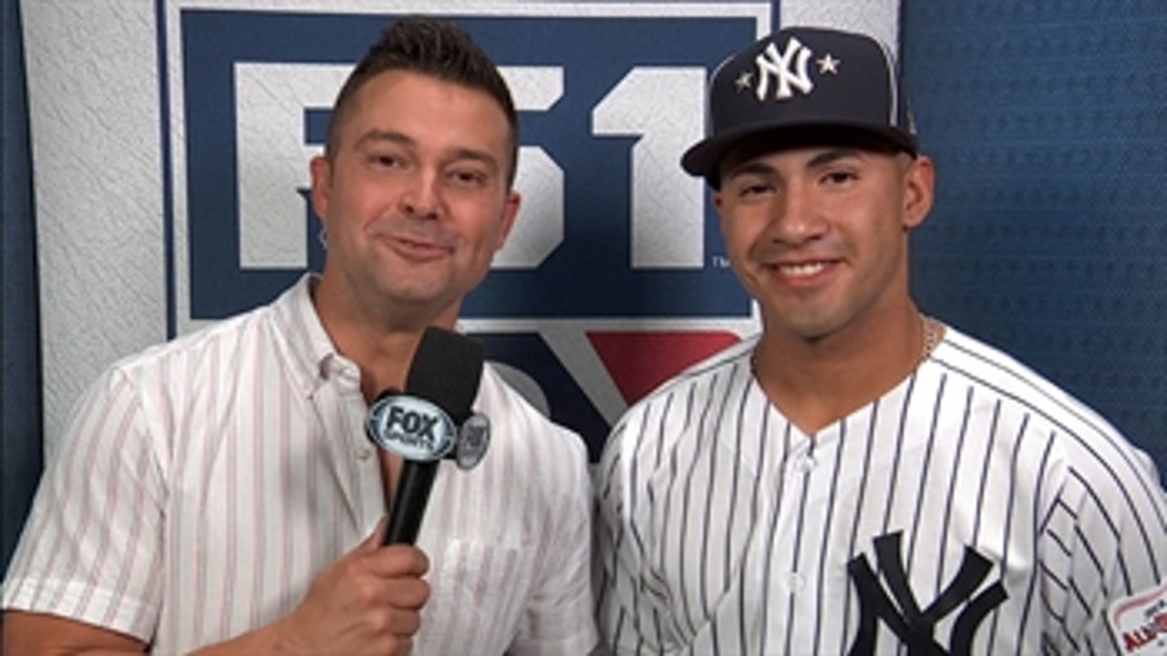 Nick Swisher chops it up with Gleyber Torres about the Yankees success