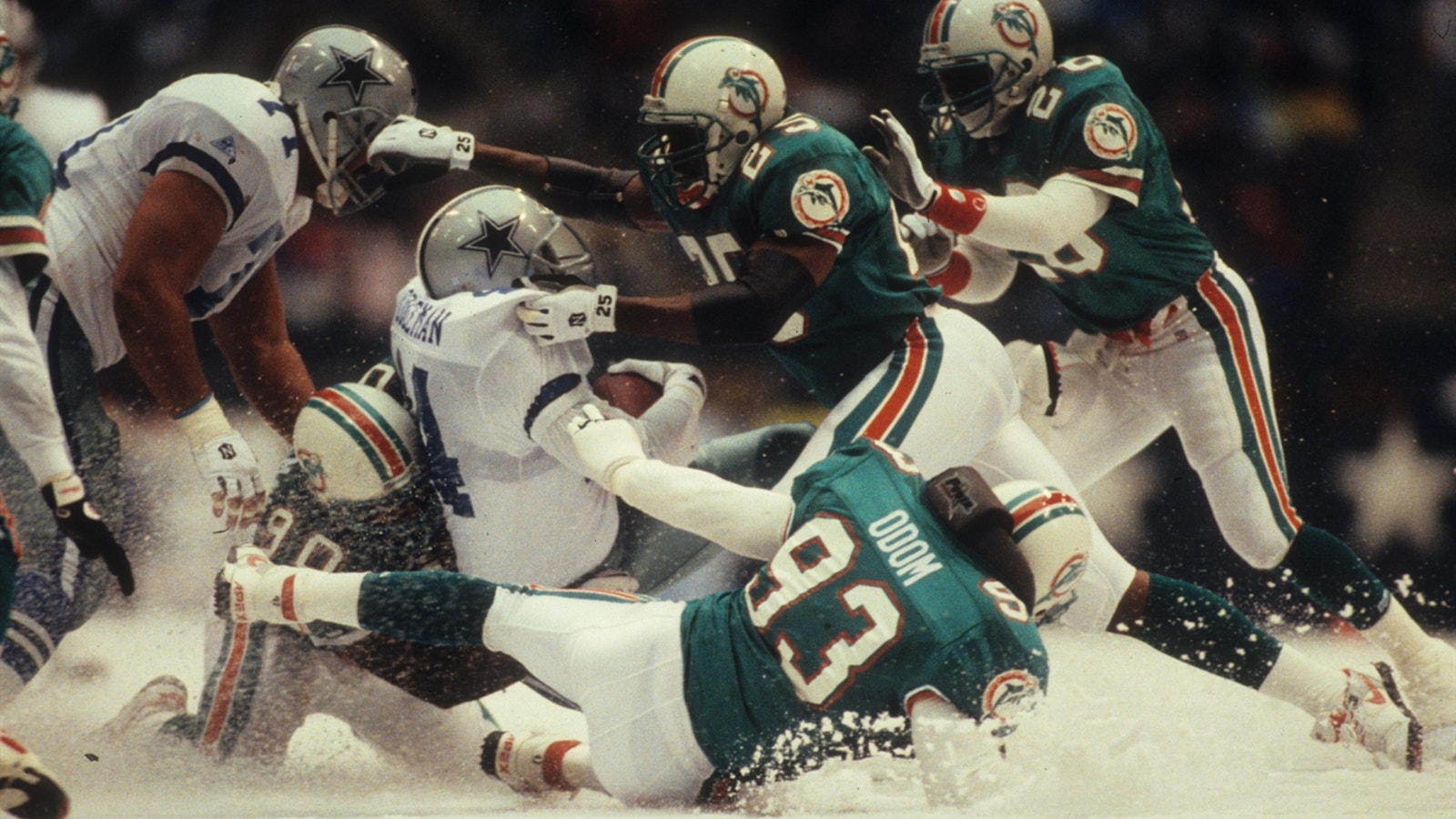 Snow in Dallas? Troy Aikman and Jimmy Johnson relive their most memorable Thanksgiving game