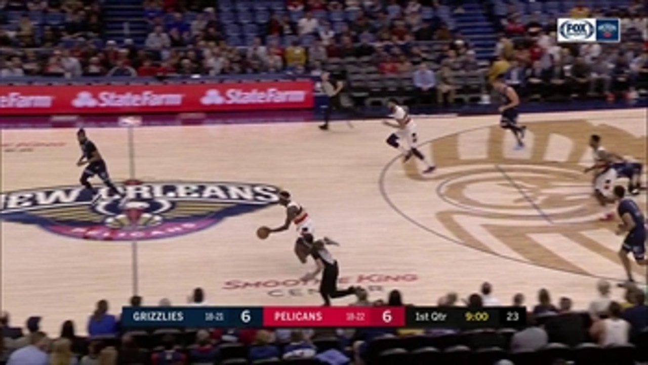 HIGHLIGHTS: Anthony Davis finishes strong at the basket