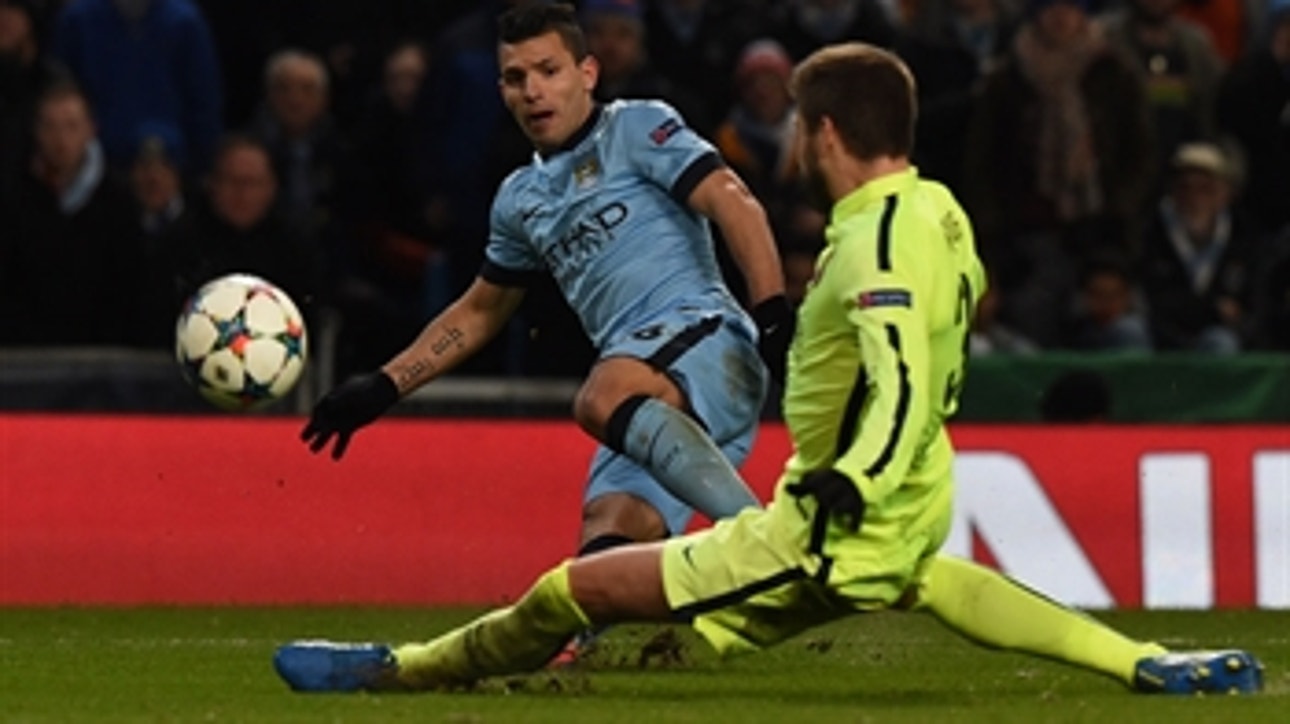 Aguero pulls one back for Manchester City