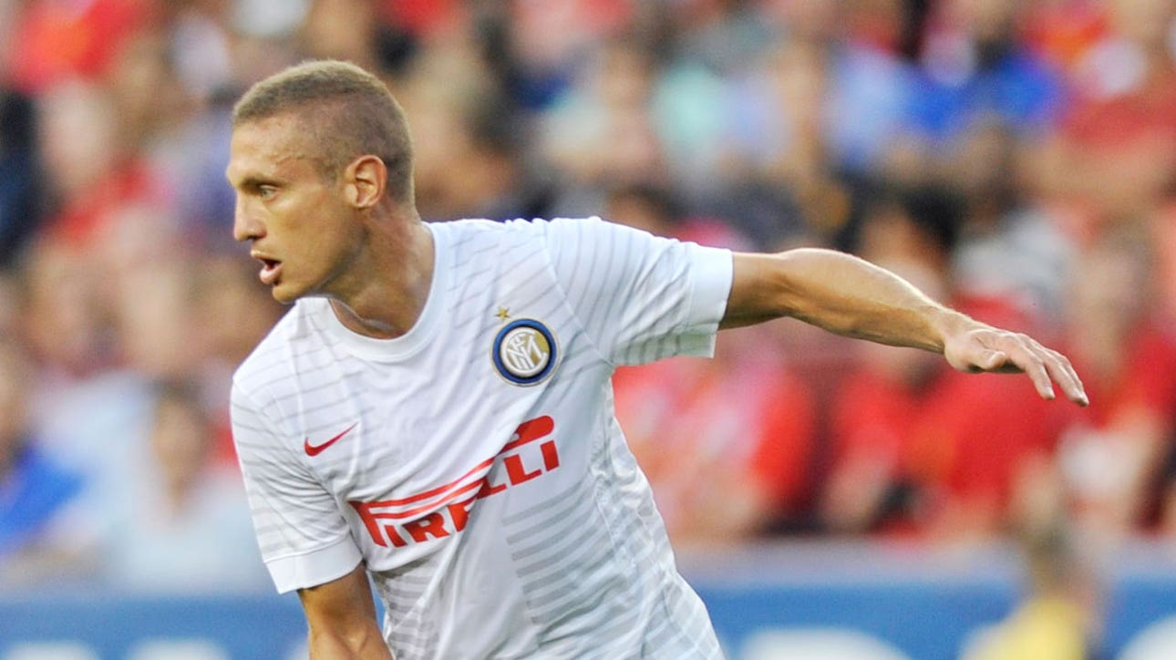 Vidic gives Inter Milan 1-0 lead against Roma
