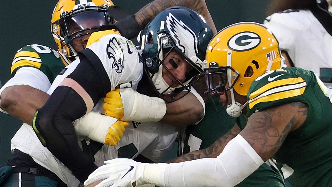 Skip Bayless: It's officially over for Eagles' Carson Wentz, it's Jalen Hurts' time | UNDISPUTED