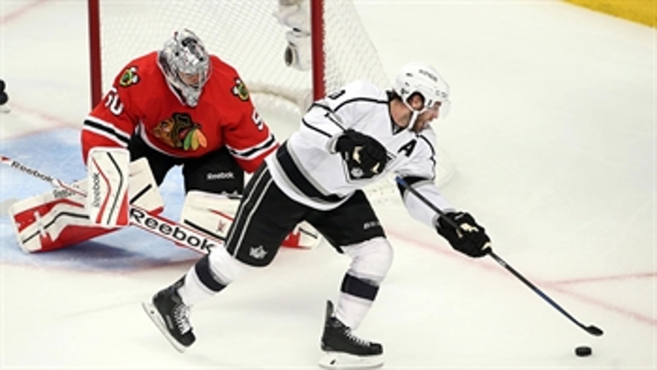 Kings upended by Blackhawks in Game 1