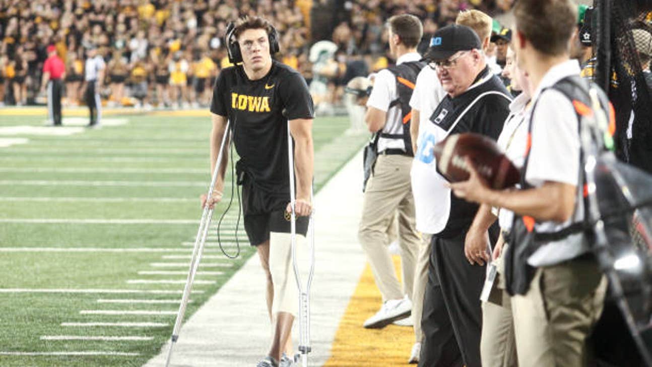 Iowa vs. Northwestern Prediction, Odds, Picks - November 4