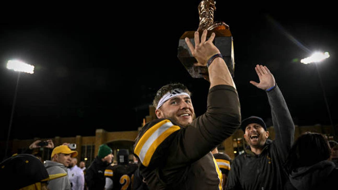 UNLV vs. Wyoming Prediction, Odds, Picks - November 10