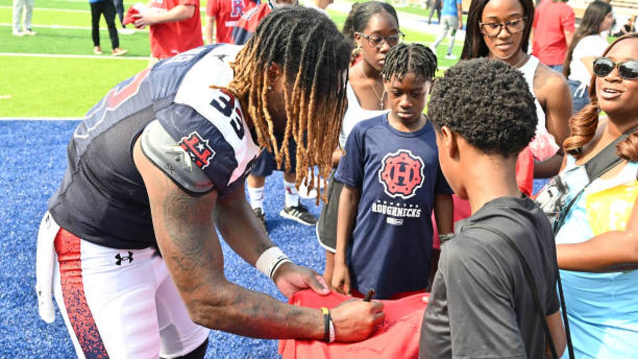 How to Watch Memphis Showboats vs. Houston Roughnecks: TV Channel & Live Stream – UFL Week 10