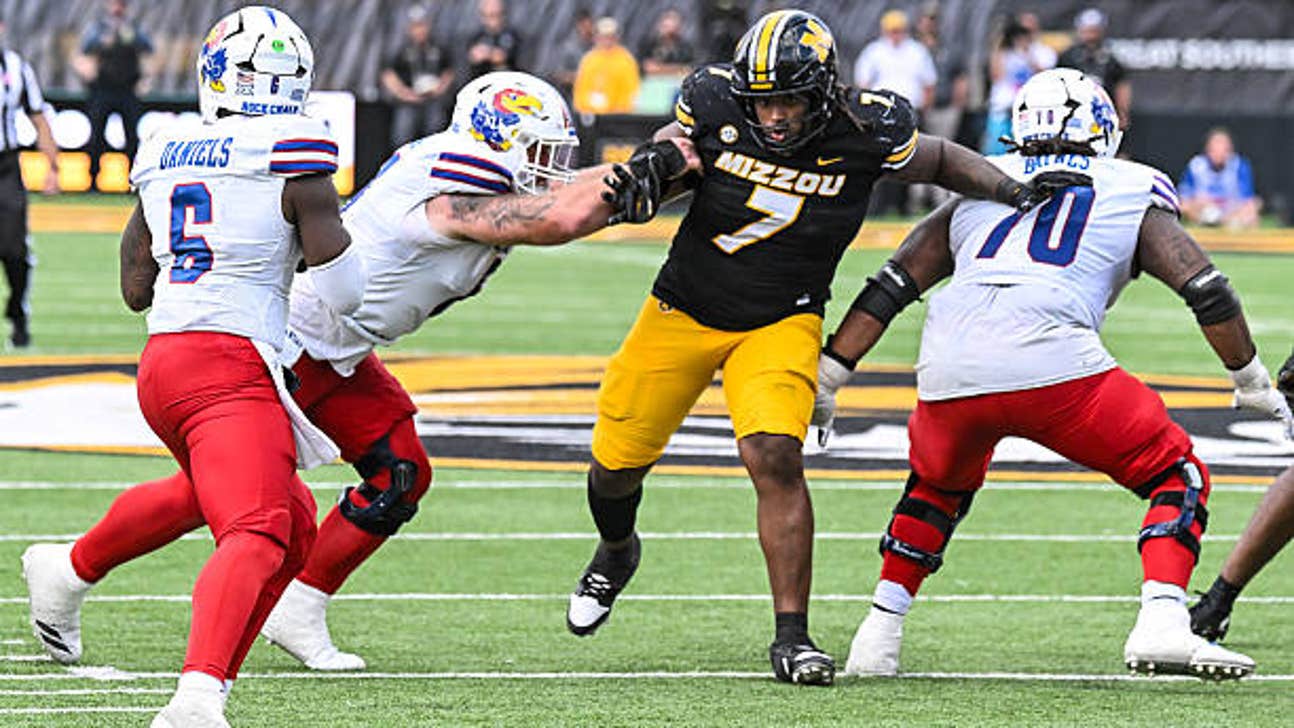 Kansas vs. Cincinnati Prediction, Odds, Picks - September 27, 2025