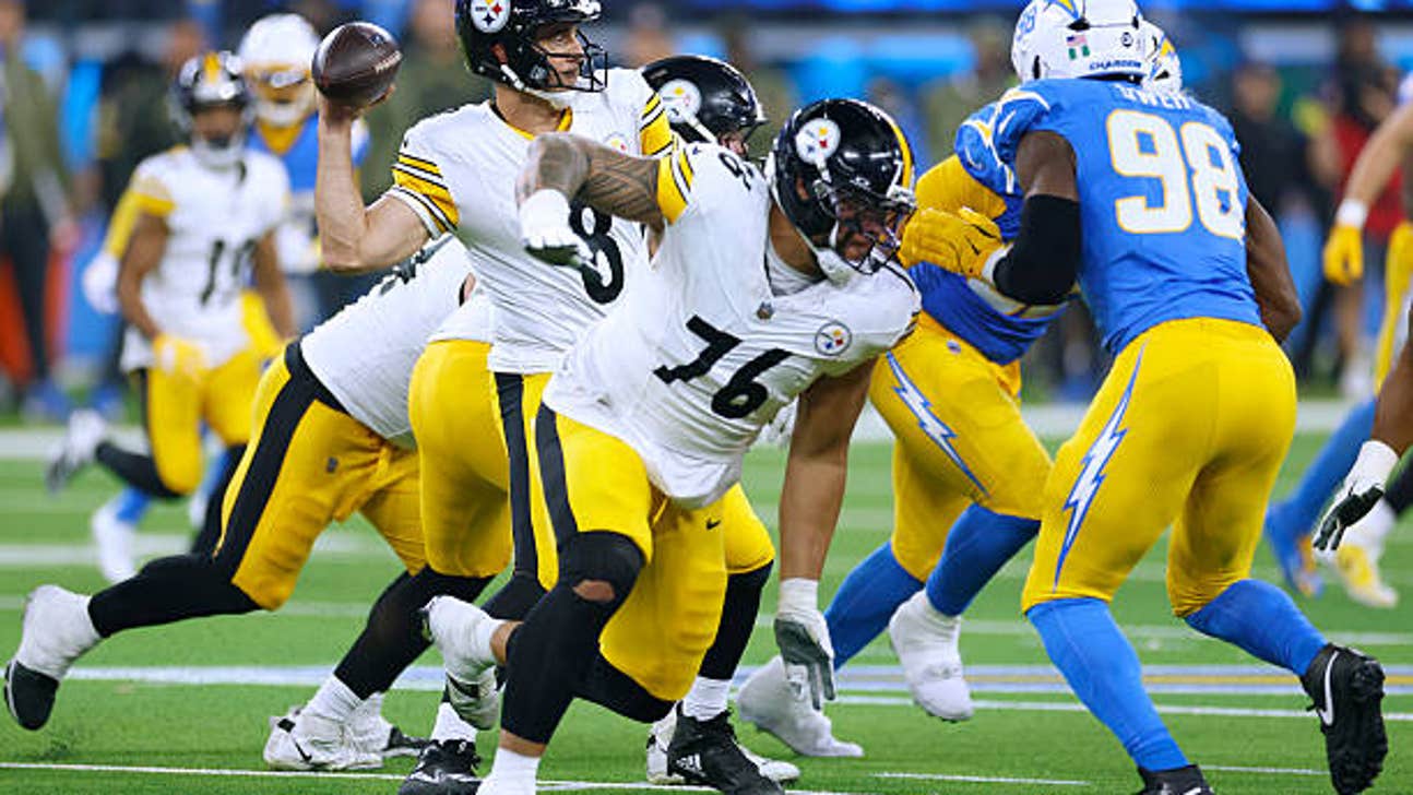 Best Quarterback Waiver Wire Pick Ups for NFL Fantasy Football Week 11