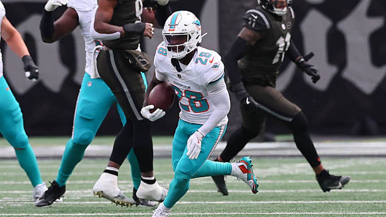 2025 Fantasy Football RB Rankings for Week 15