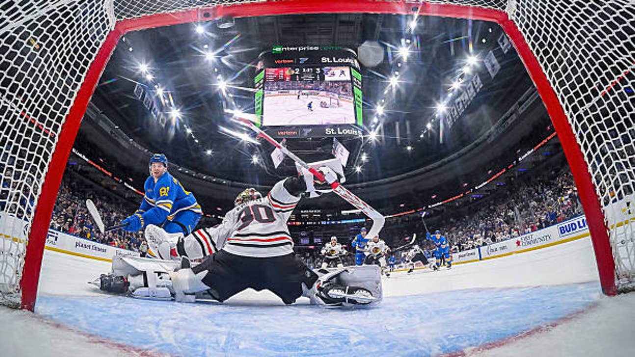 Red Wings vs. Blackhawks Prediction, Odds, Picks - Dec. 13