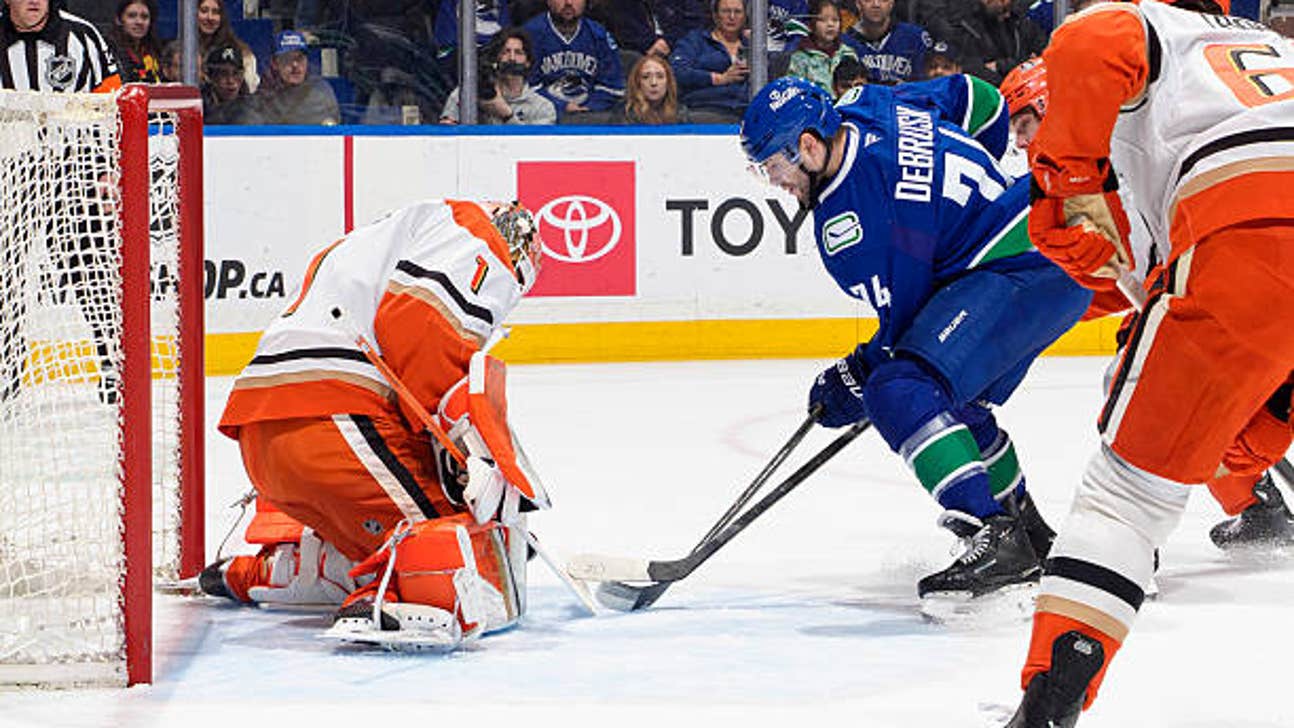 Golden Knights vs. Ducks Prediction, Odds, Picks - Feb. 1