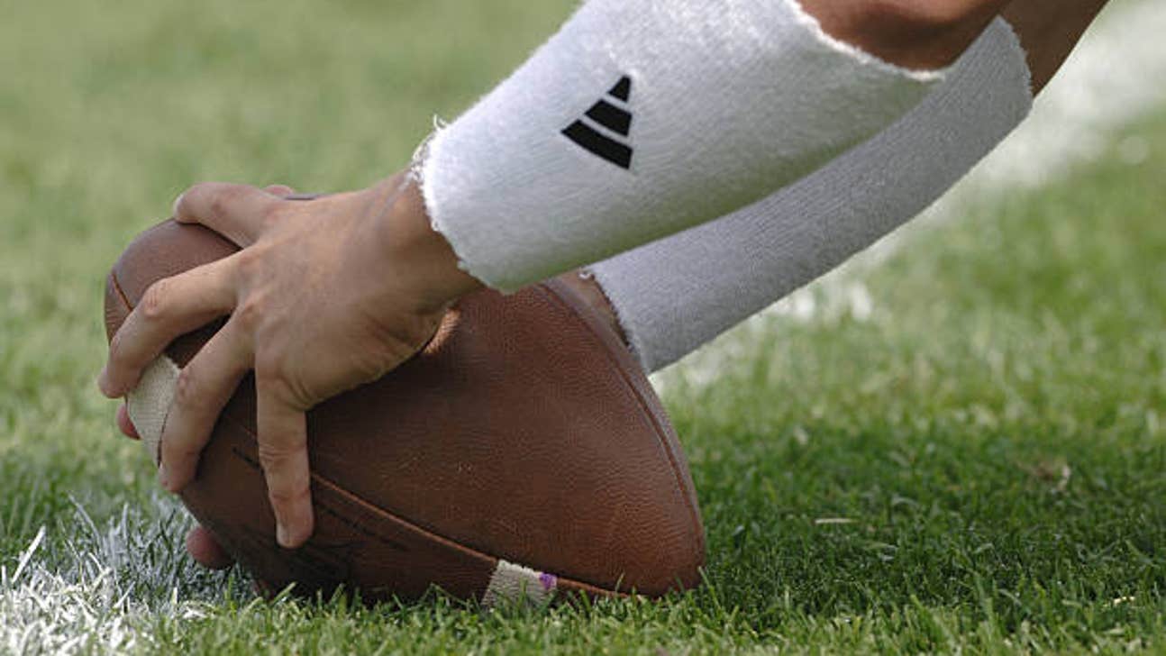 College Football Top 25 Week 9 2025 Predictions, Betting Odds & TV Schedule