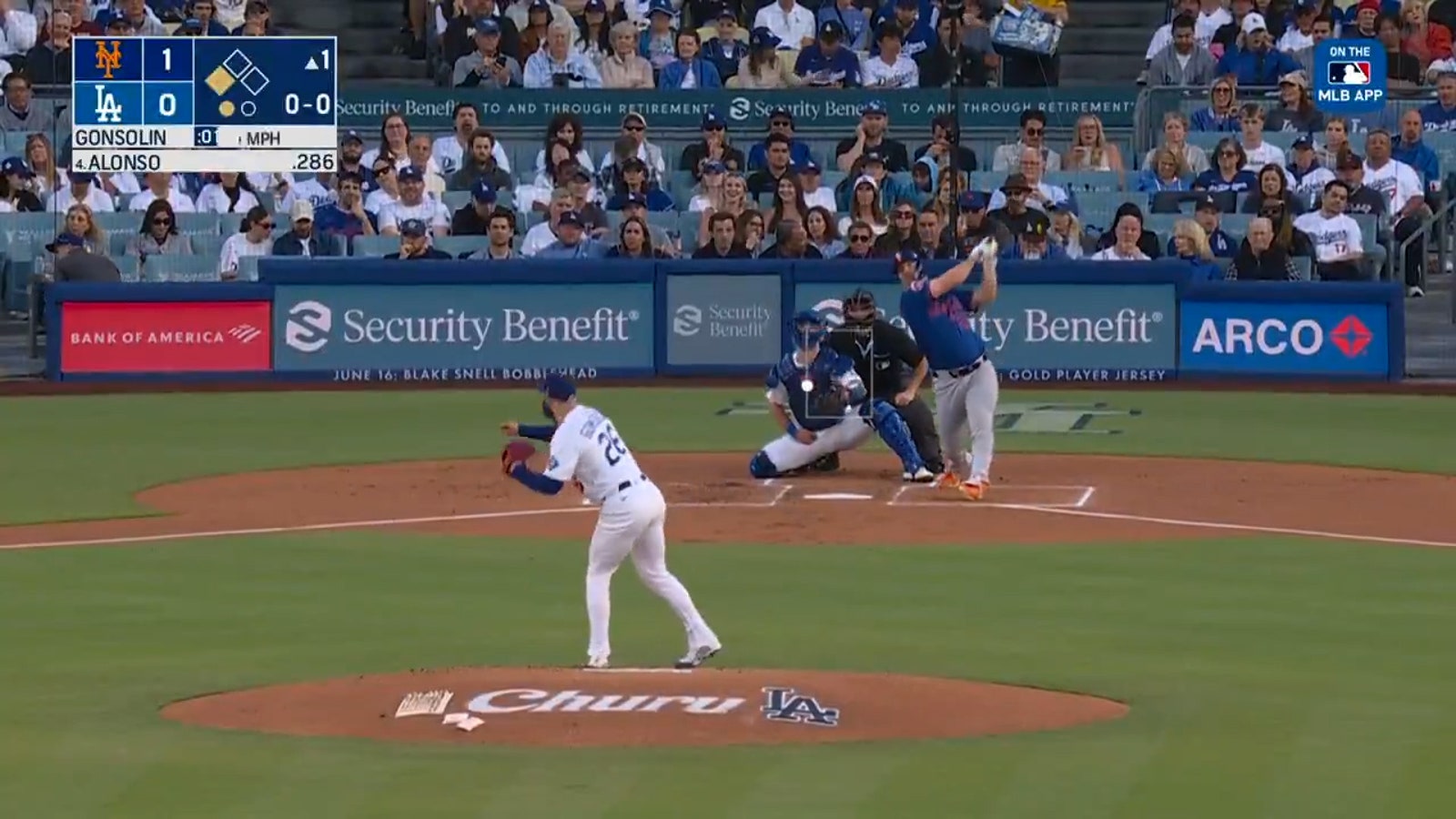Mets' Pete Alonso crushes a two run home run, jumping out to an early lead vs. Dodgers