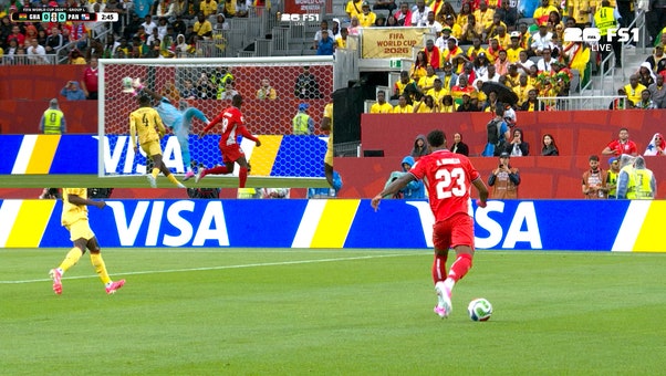 Ghana's Lawrence Ati Zigi makes diving save against Panama | 2026 FIFA World Cup™