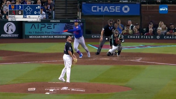 Juan Soto crushes his second home run of the game, extending Mets' lead over Diamondbacks