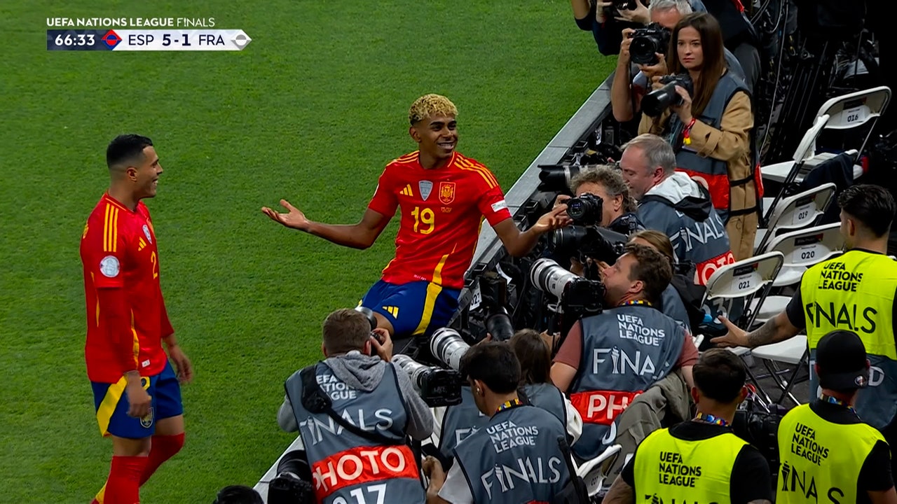 Lamine Yamal's incredible finish helps extend Spain's lead over France
