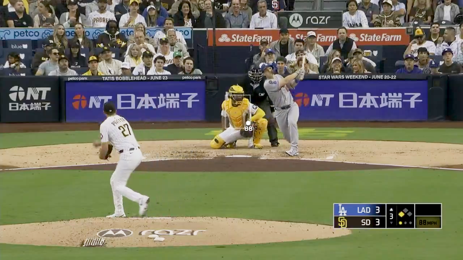 Will Smith slaps a two-run dinger to help Dodgers grab lead vs. Padres