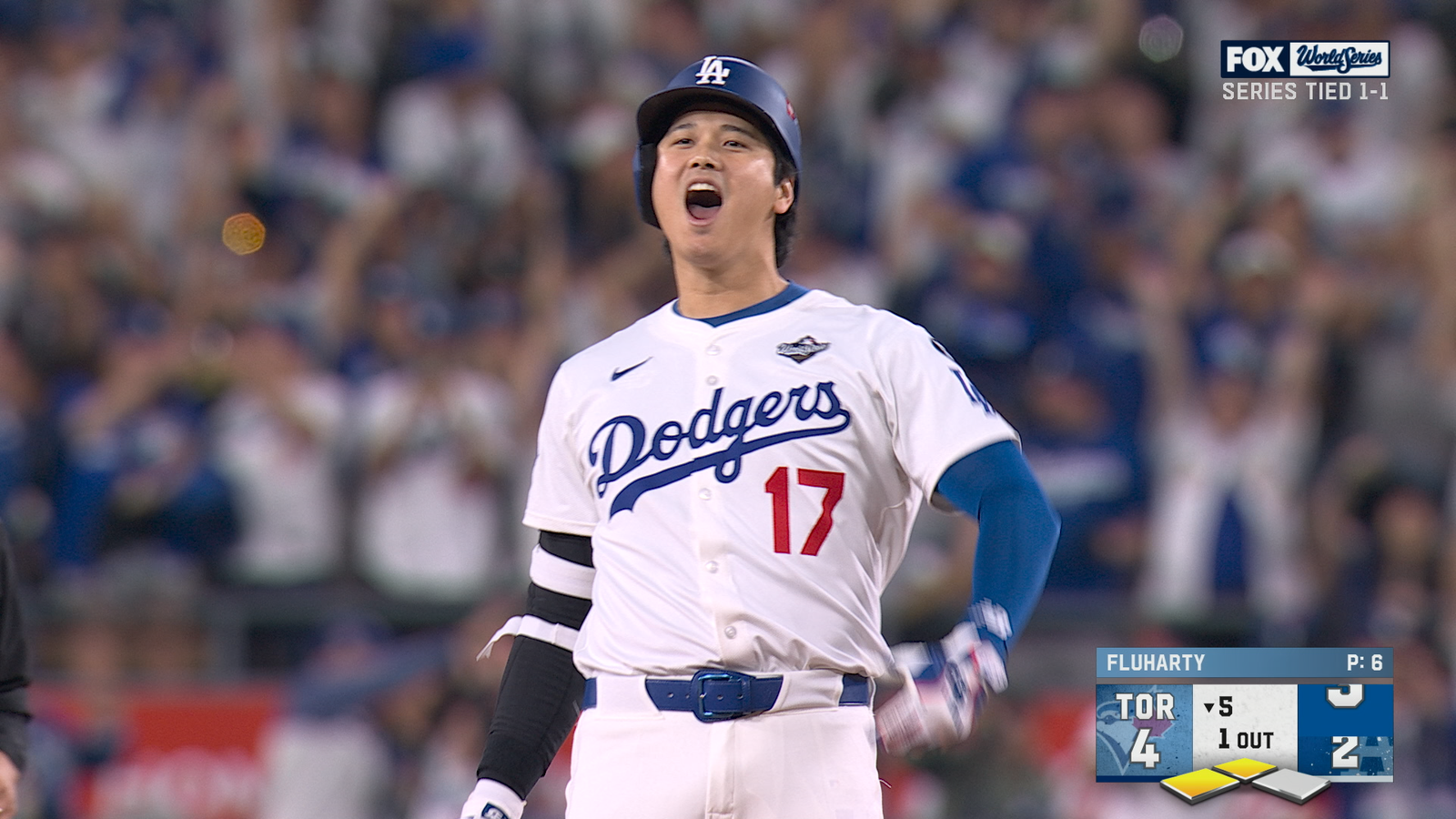Los Dodgers Shohei Ohtani y Freddie Freeman impulsan dos carreras para empatar el marcador contra los Azulejos.