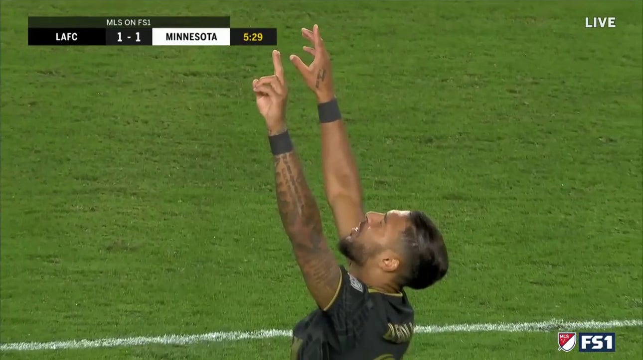 LAFC's Denis Bouanga finds the net to even the score against Minnesota