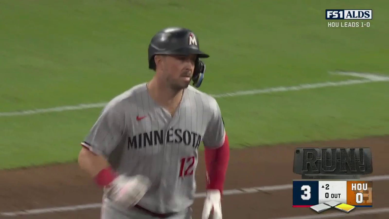 Kyle Farmer smashes a two-run homer, extending the Twins' lead over the Astros