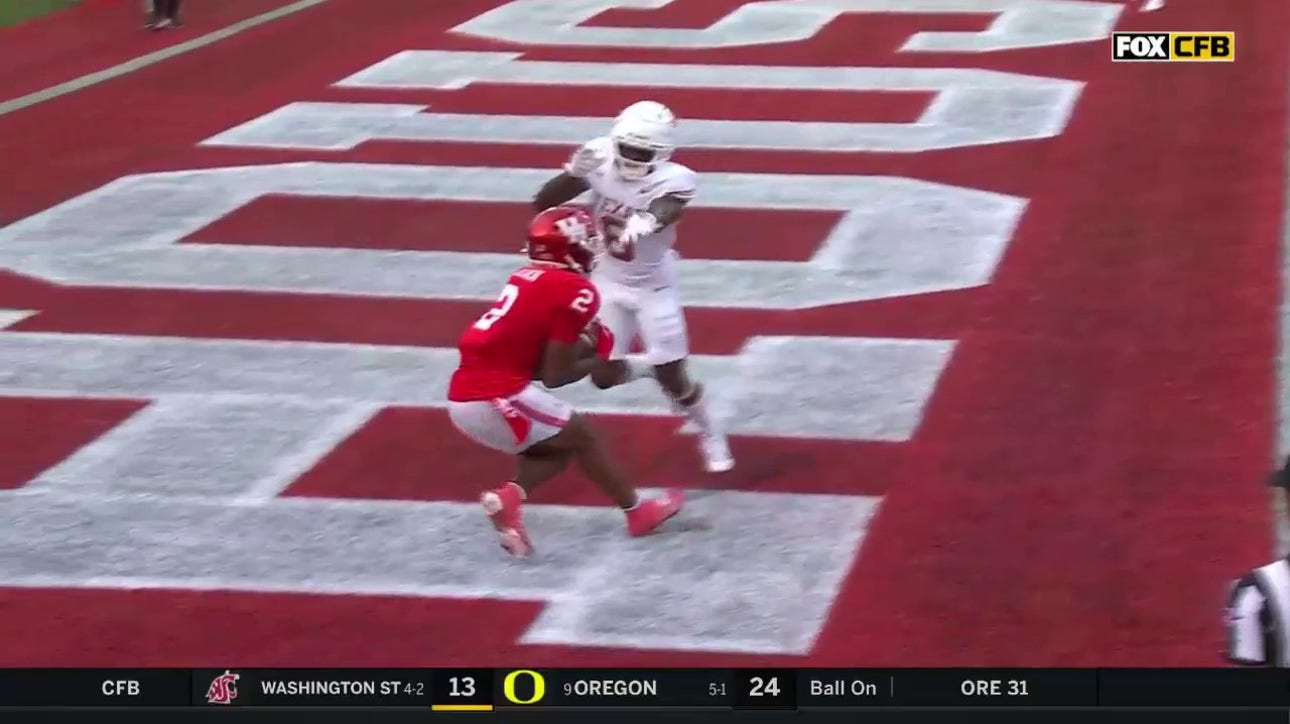Houston's Donovan Smith finds Matthew Golden for his SECOND TD against Texas to tie the game