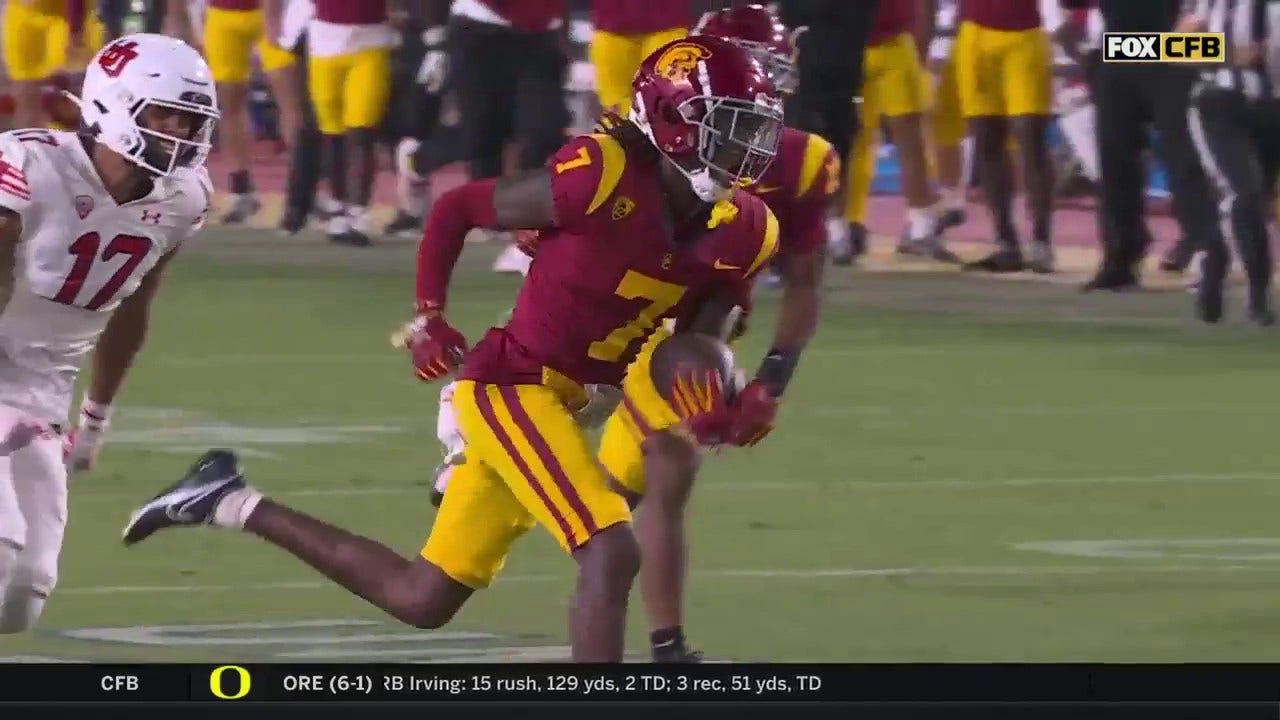 USC’s Calen Bullock intercepts Utah QB Bryson Barnes for a touchdown, trimming Utah’s lead