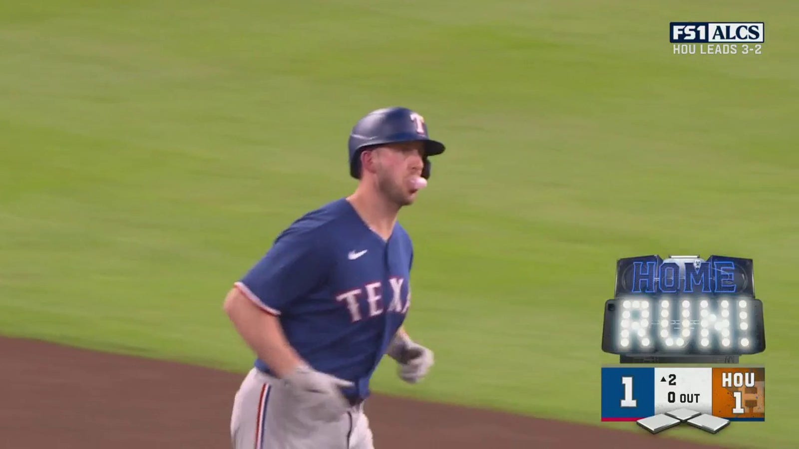 Rangers' Mitch Garver crushes a solo home run to even the score against the Astros