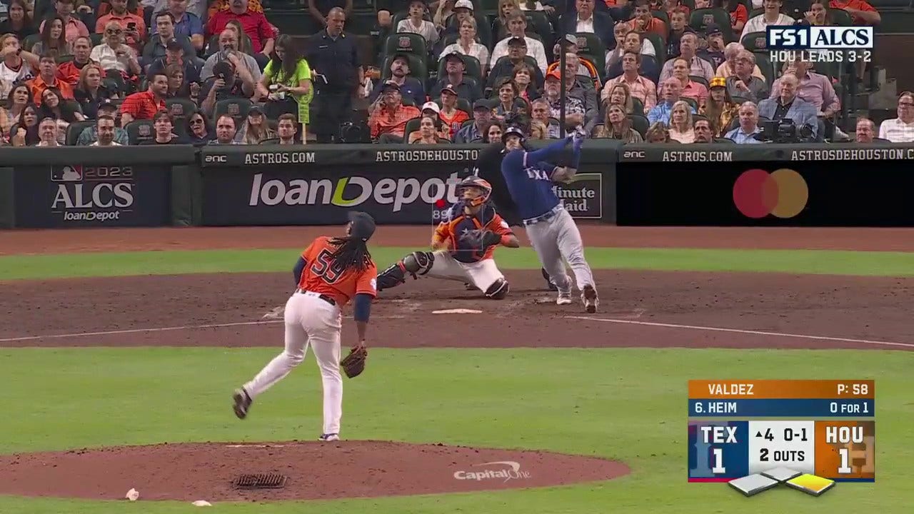 Wright connects for a two-run homer 