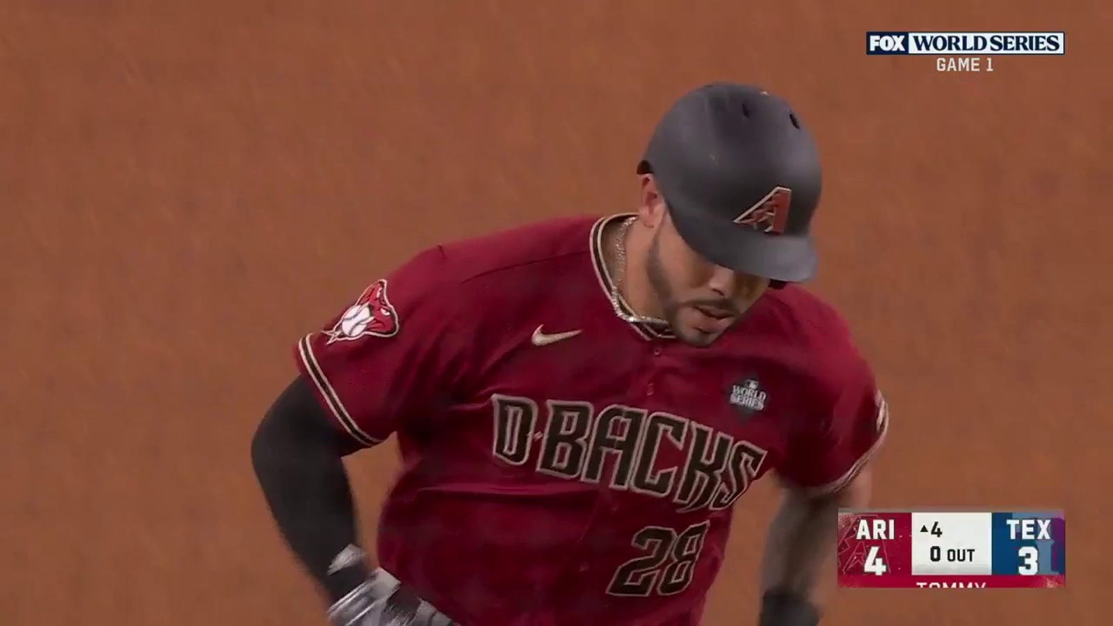 Tommy Pham crushes a solo home run to give Diamondbacks a lead over Rangers