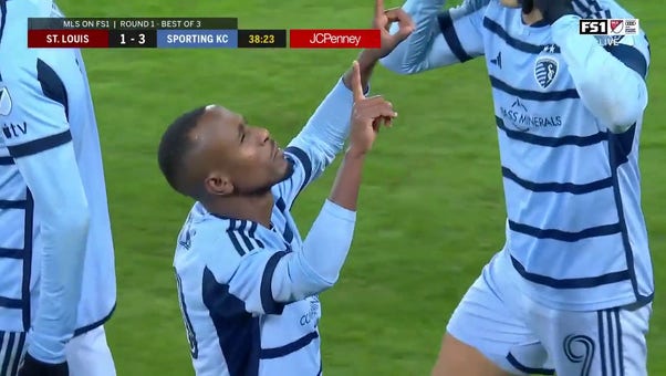 Sporting KC takes a 3-1 lead vs. St. Louis in the first half after goals by Remi Walter and Gadi Kinda