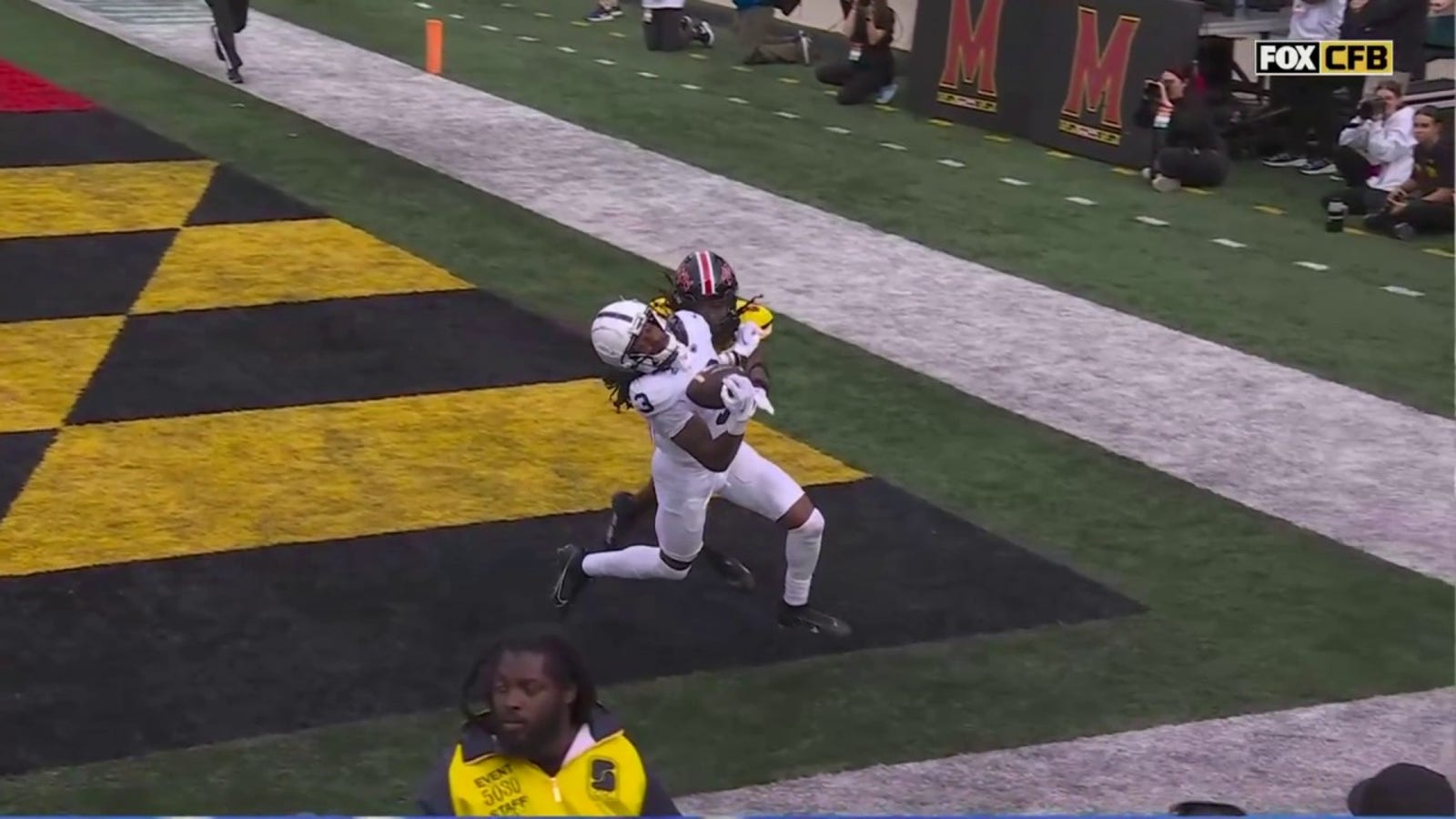 Dante Cephas makes an unreal one-handed TD catch vs. Maryland