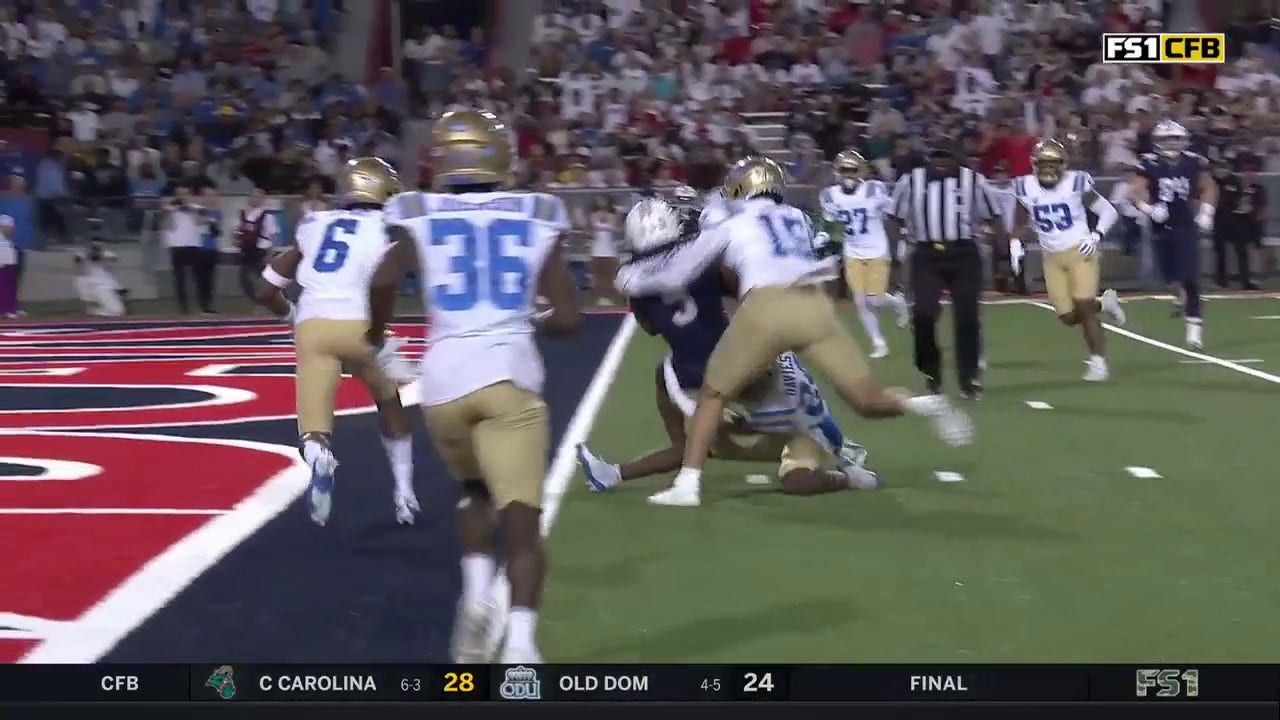 Arizona's Noah Fifita hits Montana Lemonious-Craig for the nine-yard touchdown pass to get the early lead against UCLA