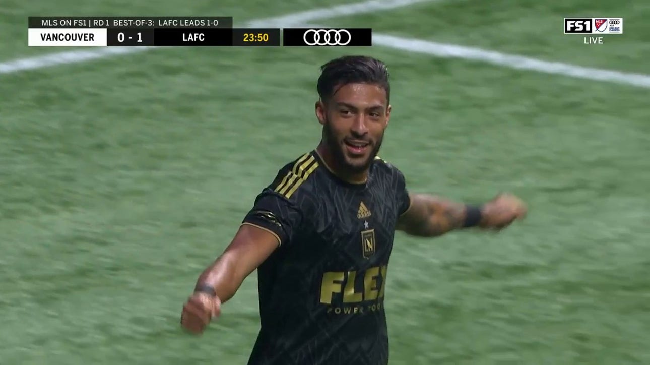 Denis Bouanga capitalizes on a penalty kick to give LAFC a 1-0 lead over Vancouver