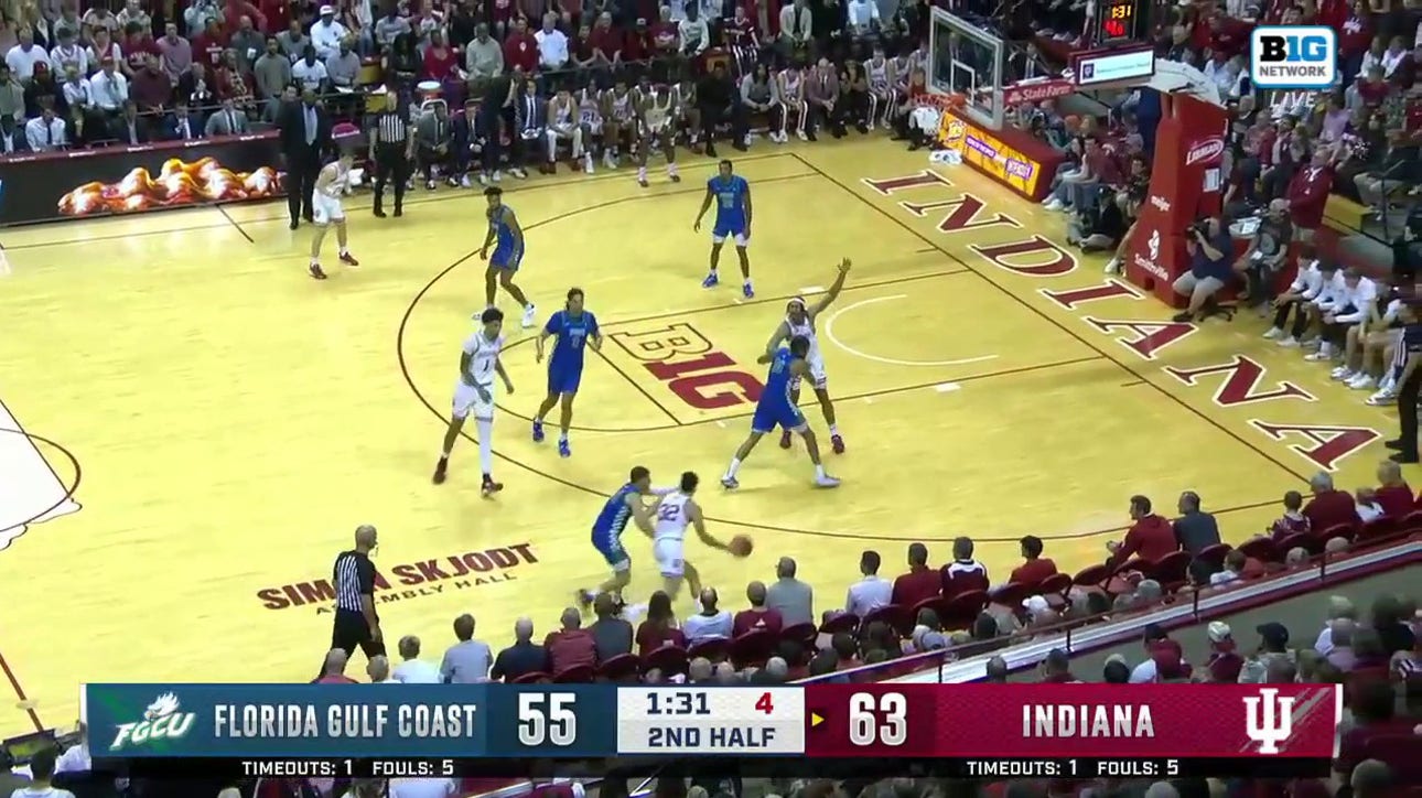 Trey Galloway helps to seal Indiana's 69-63 win vs. FGCU with a tough spin-move finish