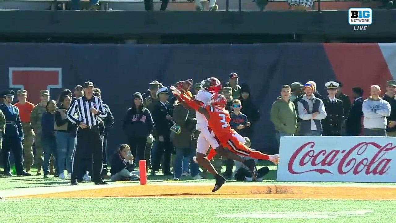 Brendan Sorsby connects with Donaven McCulley on a six-yard TD, extending Indiana's lead