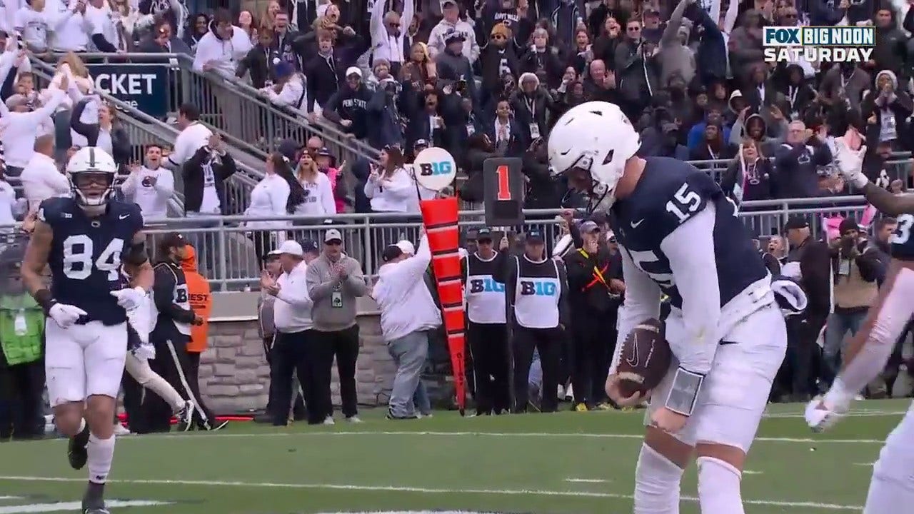 Penn State's Drew Allar scrambles for an 11-yard TD to trim Michigan's lead