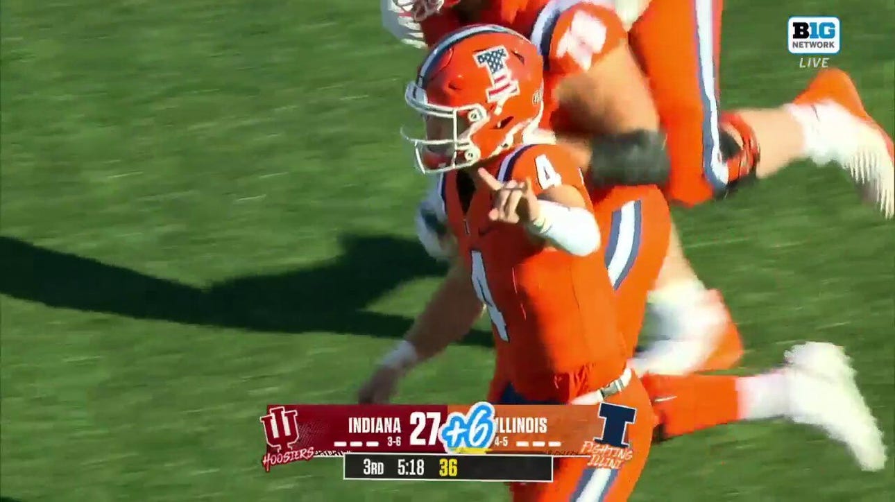 John Paddock hits Isaiah Williams on a 42-yard TD helping Illinois take the lead vs. Indiana