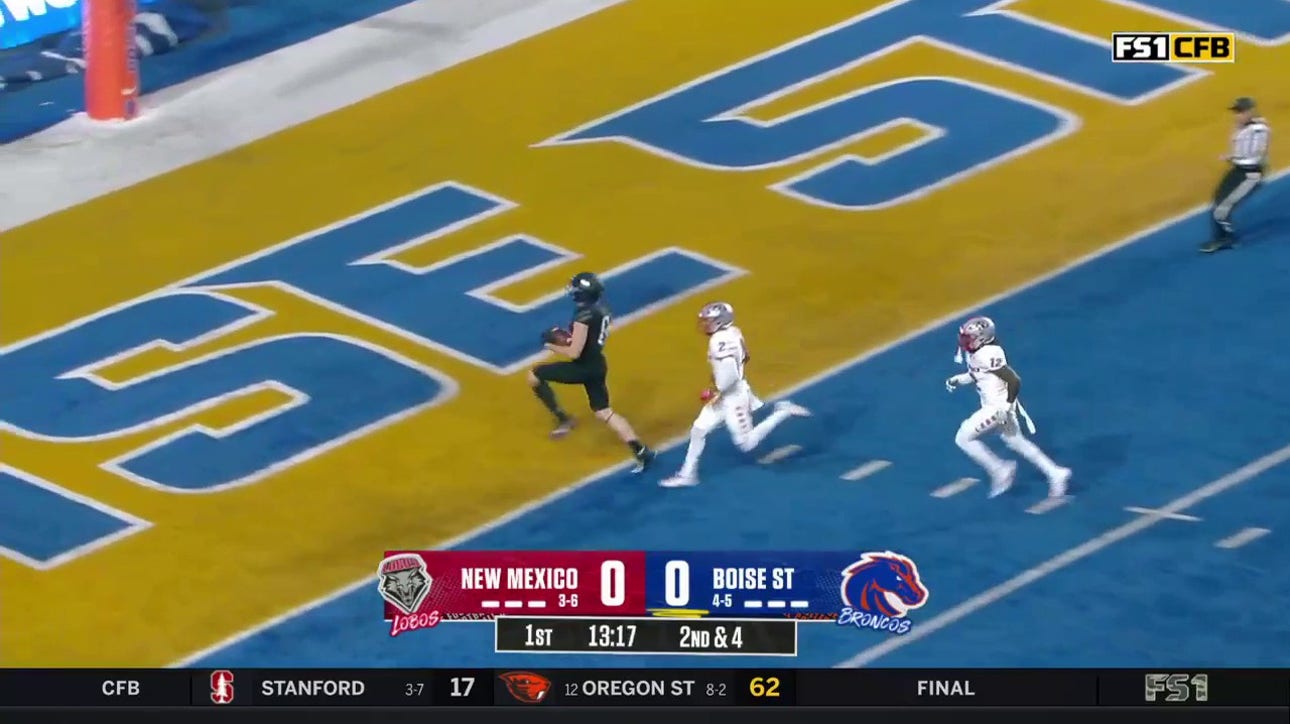 Boise State's Maddux Madsen connects with Austin Bolt for a 42-yard touchdown for an early lead vs. New Mexico