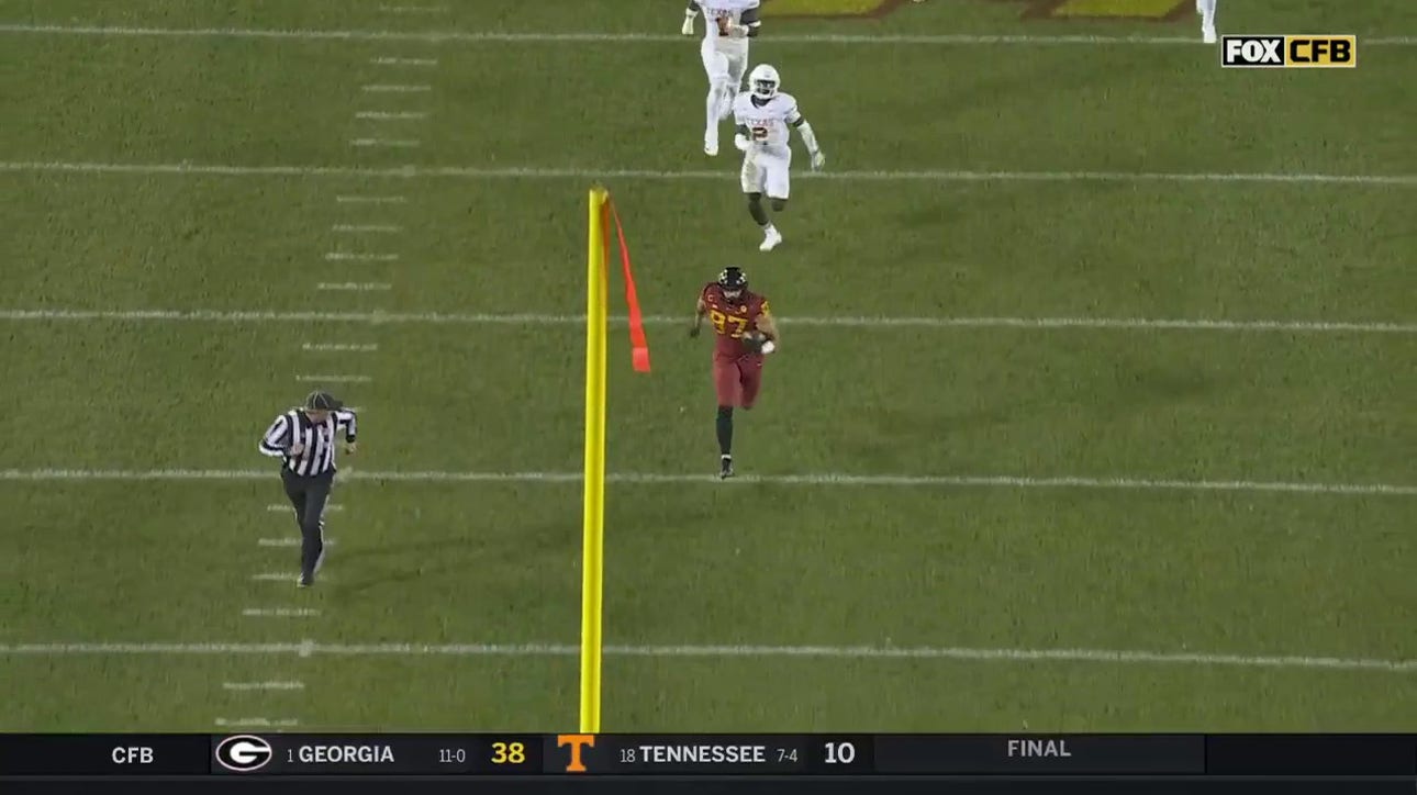 Easton Dean goes 66 yards UNTOUCHED in epic 4th down conversation to bring Iowa State closer against Texas