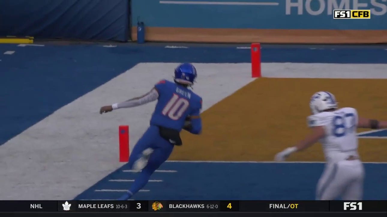 Taylen Green scrambles for a nine-yard TD to extend Boise State's lead over Air Force