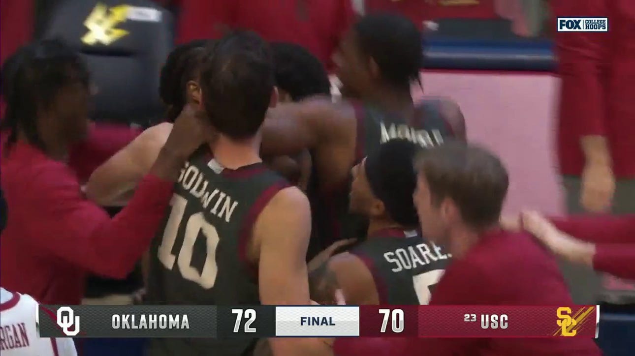 Otega Oweh scores on a last-second putback to give Oklahoma a 72-70 victory over USC