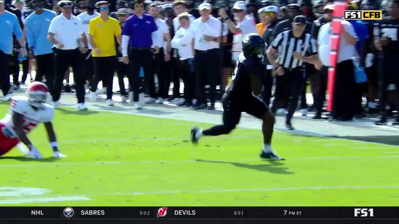 John Rhys Plumlee links up with Xavier Townsend on a 28-yard touchdown, helping UCF take the lead vs. Houston
