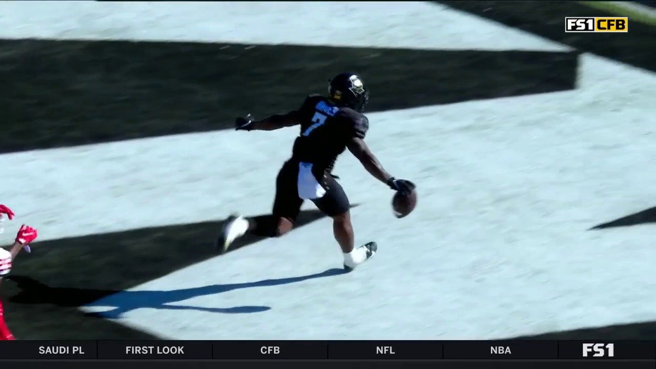 RJ Harvey breaks loose for a 21-yard TD, extending UCF's lead vs. Houston