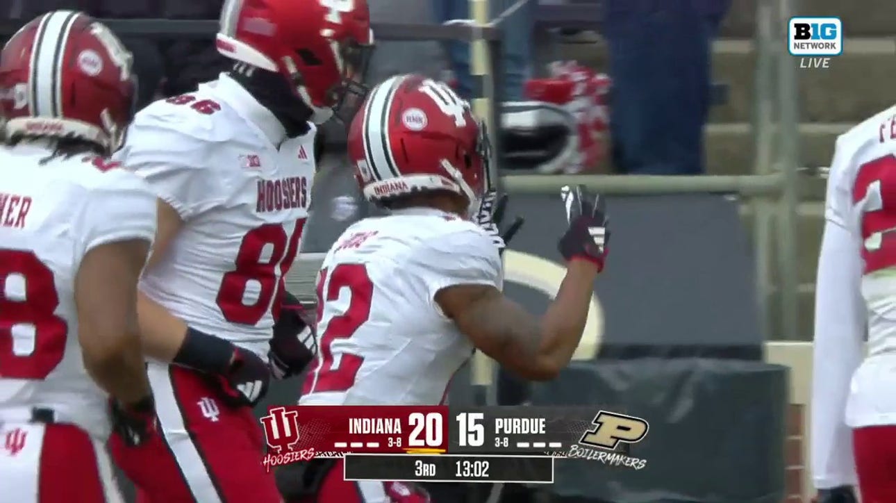 Jaylin Lucas takes it all the way to the house for a 100-yard, kick return touchdown to extend Indiana's lead against Purdue