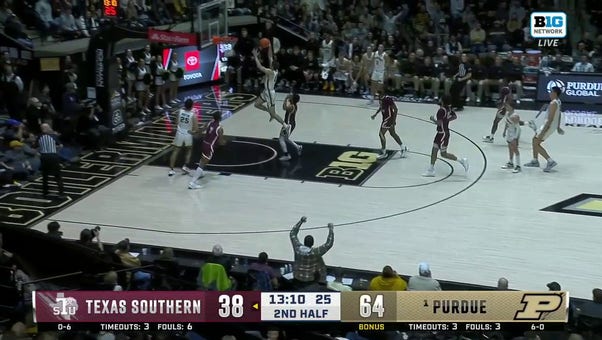 Zach Edey's block leads to Camden Heide's thunderous dunk as Purdue extends lead vs. Texas Southern