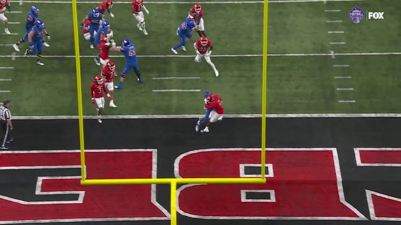 Ashton Jeanty scores on a five-yard rushing TD, giving Boise State the lead vs. UNLV