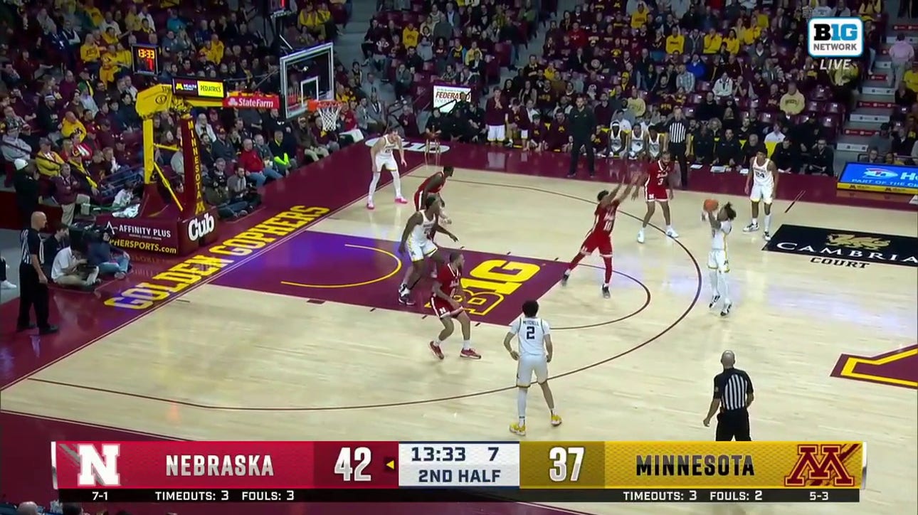 Elijah Hawkins buries a stepback three to help Minnesota trim into Nebraska's lead