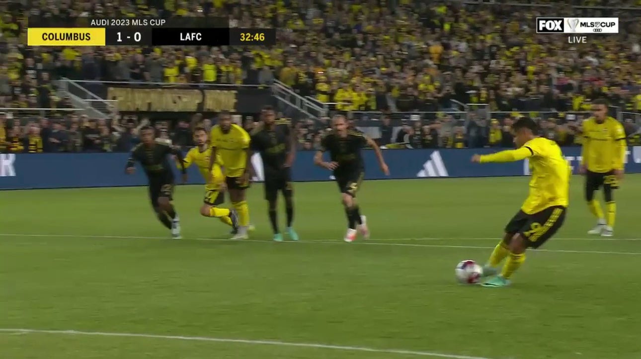 Columbus scores back-to-back goals to take a 2-0 lead over LAFC 