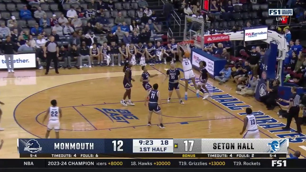 Isaiah Coleman throws down a dunk, extending Seton Hall's lead vs. Monmouth